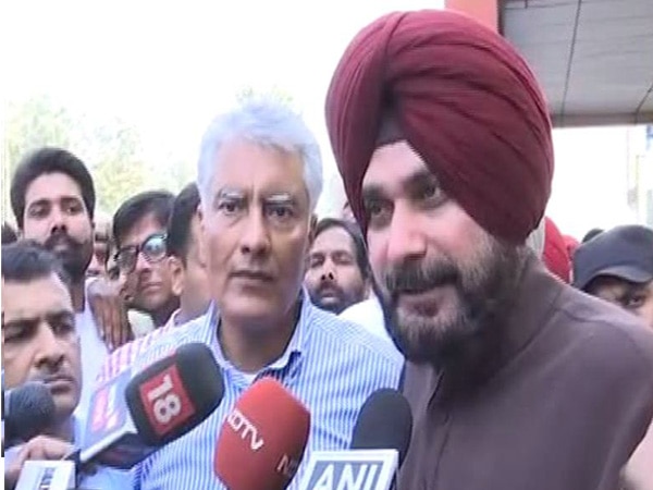 Gurdaspur Lok Sabha by-polls: Congress wins by massive 'morale-boosting' margin Gurdaspur Lok Sabha by-polls: Congress wins by massive 'morale-boosting' margin