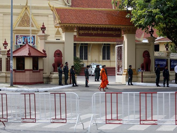 Cambodia's SC dissolves main opposition party Cambodia's SC dissolves main opposition party
