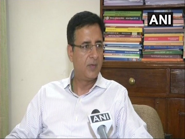 Kumaraswamy wants long-term relations with Congress: Surjewala Kumaraswamy wants long-term relations with Congress: Surjewala