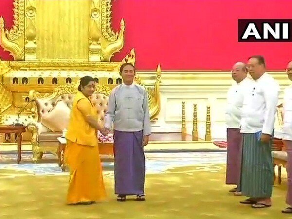 Sushma Swaraj meets Myanmar President Sushma Swaraj meets Myanmar President