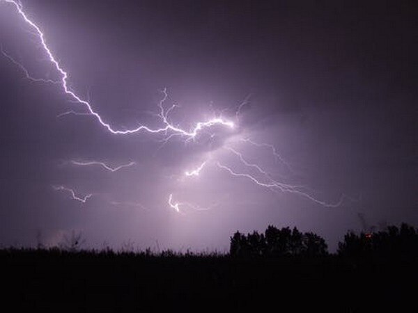 Thunderstorm, rain very likely in parts of UP Thunderstorm, rain very likely in parts of UP