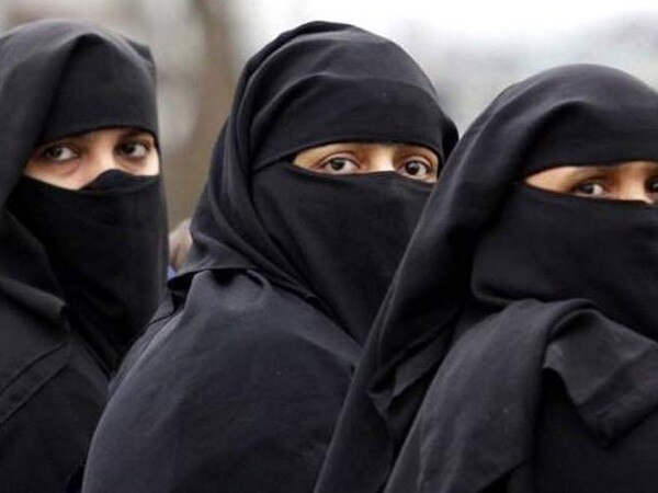 Woman falls victim to triple talaq over dowry Woman falls victim to triple talaq over dowry