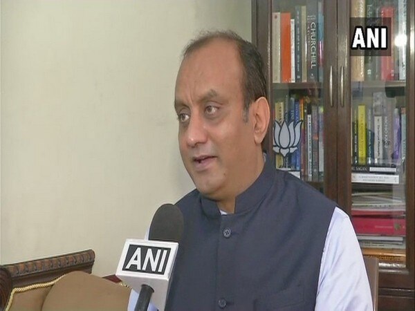 Those standing with Jinnah stood for Afzal Guru too: Sudhanshu Trivedi Those standing with Jinnah stood for Afzal Guru too: Sudhanshu Trivedi