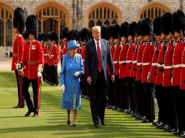 Donald, Melania Trump meet the Queen Donald, Melania Trump meet the Queen