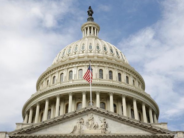 US House of Representatives passes GOP tax bill US House of Representatives passes GOP tax bill