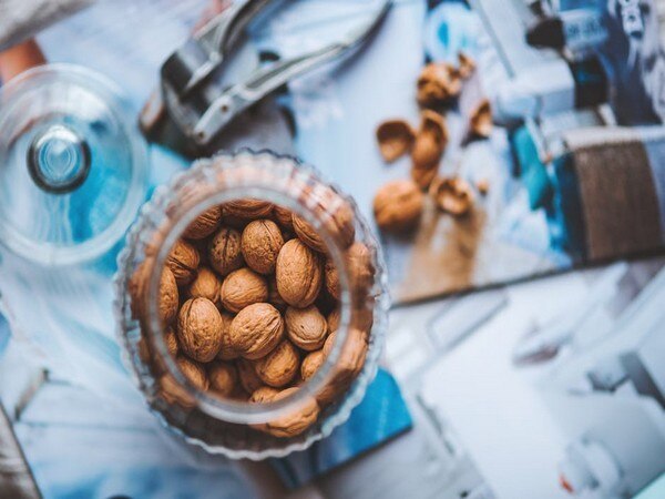 All about wonderous walnuts! All about wonderous walnuts!