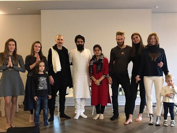 Yogacharya Amit Dev takes Mahaprabhu Ji's Yoga to Russia