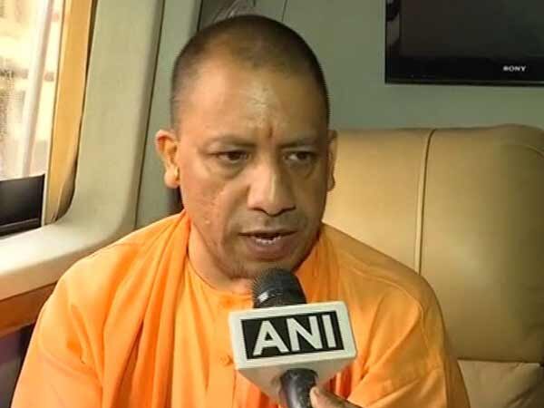 Target of 150-plus easy for BJP in Gujarat: Yogi Adityanath Target of 150-plus easy for BJP in Gujarat: Yogi Adityanath