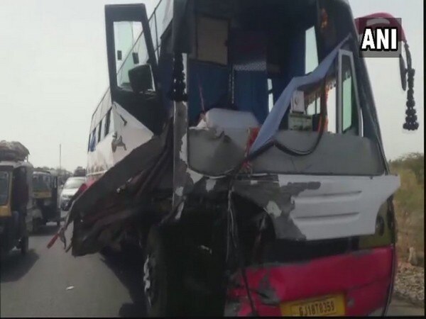 Kutch: Nine killed in truck-bus collision Kutch: Nine killed in truck-bus collision