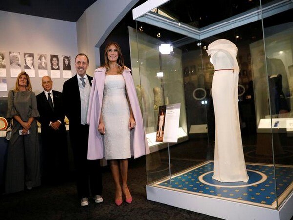 Melania Trump donates inaugural dress to national museum Melania Trump donates inaugural dress to national museum