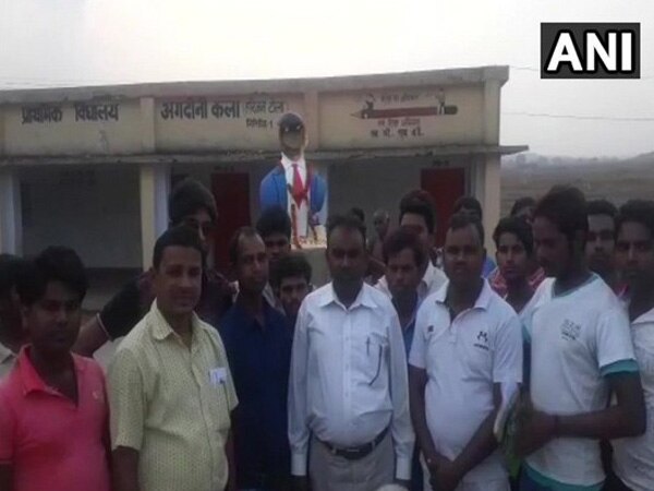 Ambedkar's statue vandalised in Jharkhand's Giridih Ambedkar's statue vandalised in Jharkhand's Giridih