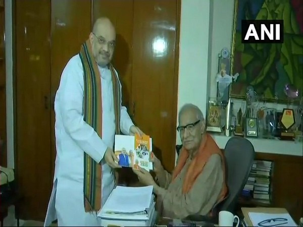 Shah meets veteran journalist Kuldeep Nayyar Shah meets veteran journalist Kuldeep Nayyar