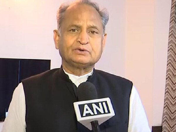 People in Gujarat want change in governance: Ashok Gehlot People in Gujarat want change in governance: Ashok Gehlot