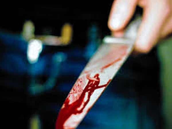 Girl stabbed in UP's Lakhimpur Kheri district, police registers case Girl stabbed in UP's Lakhimpur Kheri district, police registers case