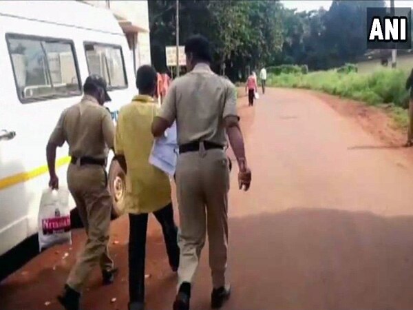 K'taka: Police arrests a drunken man for allegedly raping 2.5-year-old girl K'taka: Police arrests a drunken man for allegedly raping 2.5-year-old girl