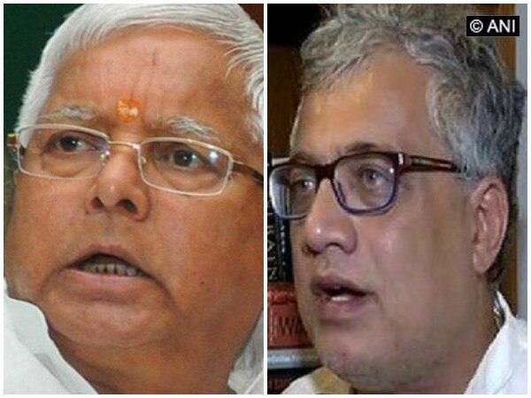 Derek O'Brien meets Lalu Prasad in AIIMS Derek O'Brien meets Lalu Prasad in AIIMS