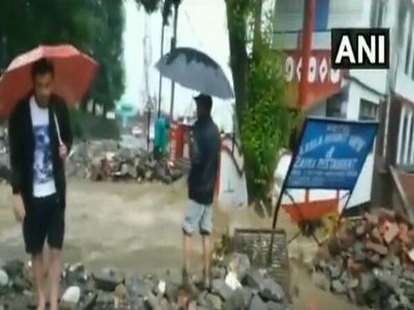 Cloudburst in U'khand, Seraghat Hydro Power project damaged Cloudburst in U'khand, Seraghat Hydro Power project damaged