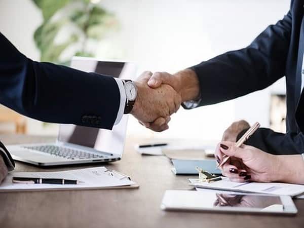CoWrks partners with Truecaller to empower startups CoWrks partners with Truecaller to empower startups