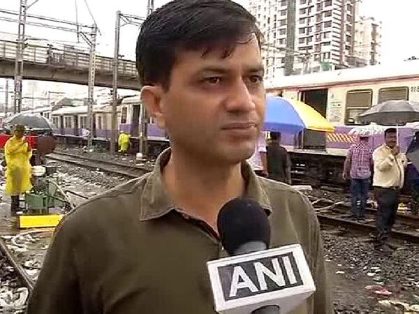 Mumbai train derailment: Western railway ensures zero casualty Mumbai train derailment: Western railway ensures zero casualty