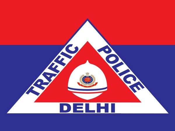 Delhi Police issues traffic advisory for Vajpayee's final journey Delhi Police issues traffic advisory for Vajpayee's final journey