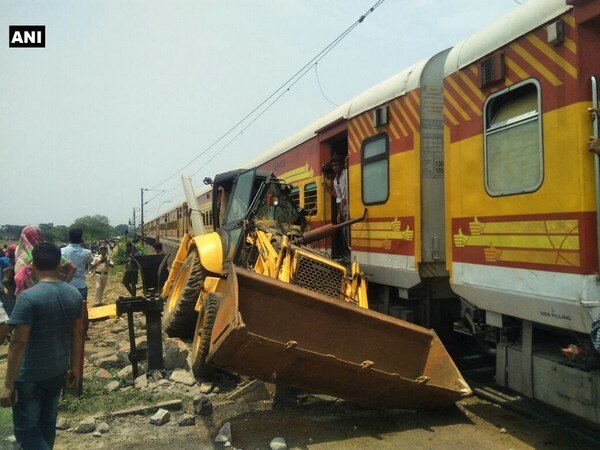 Express train hits JCB machine in Odisha, no injuries reported Express train hits JCB machine in Odisha, no injuries reported
