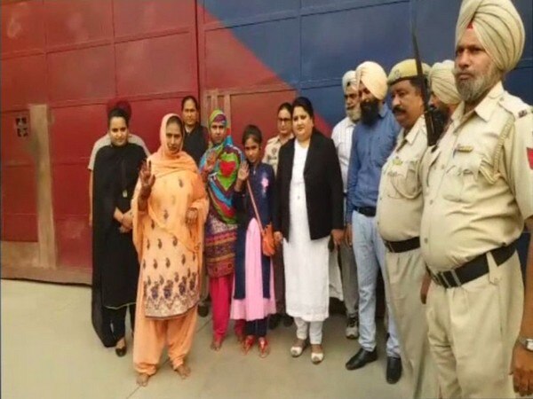 Pakistani sisters released from Amritsar jail after a decade Pakistani sisters released from Amritsar jail after a decade