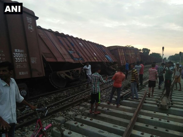 UP: Four wagons of goods train derail near Hardattpur railway station UP: Four wagons of goods train derail near Hardattpur railway station