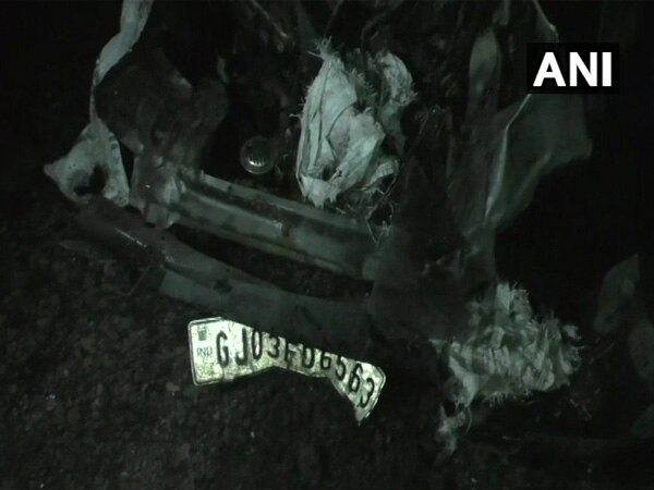 8 killed in car accident in Gujarat 8 killed in car accident in Gujarat