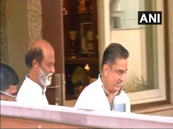 Kamal Haasan meets Rajinikanth, keeps mum on alliance Kamal Haasan meets Rajinikanth, keeps mum on alliance