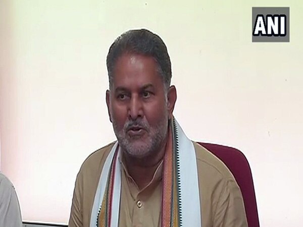 Haryana Education Minister assures speedy justice in Ryan student's death case Haryana Education Minister assures speedy justice in Ryan student's death case