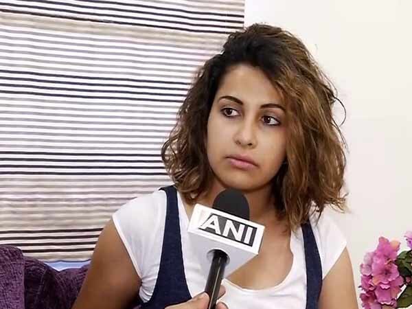 Heena Sidhu slams those who don't stand up for national anthem Heena Sidhu slams those who don't stand up for national anthem