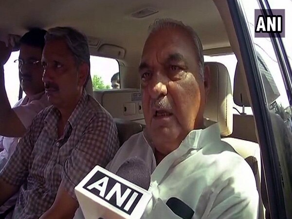 Khattar govt. attacking media to hide its failure: Hooda Khattar govt. attacking media to hide its failure: Hooda