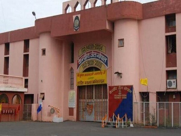 Khandwa jail break: SIMI chief sentenced to three years imprisonment Khandwa jail break: SIMI chief sentenced to three years imprisonment