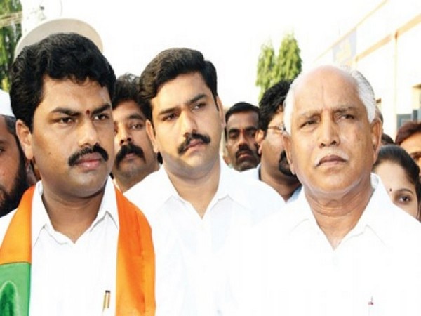 Yeddyurappa's son's SUV runs over pedestrian in Karnataka Yeddyurappa's son's SUV runs over pedestrian in Karnataka