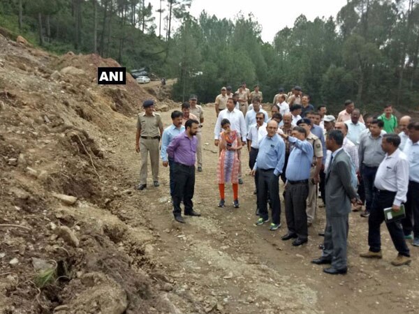 Himachal landslide: NH 154 to reopen soon Himachal landslide: NH 154 to reopen soon