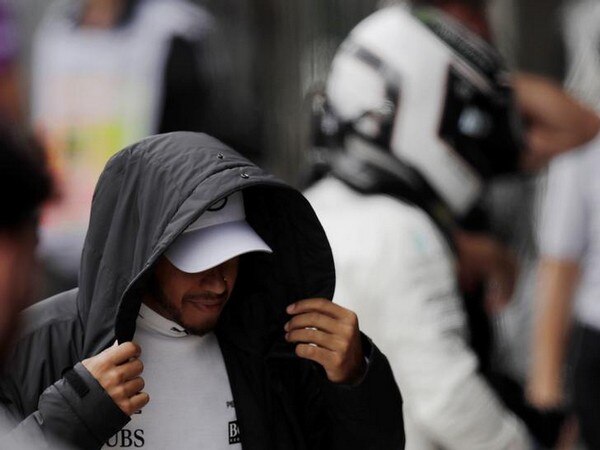 Mercedes F1 team robbed at gunpoint in Brazil Mercedes F1 team robbed at gunpoint in Brazil