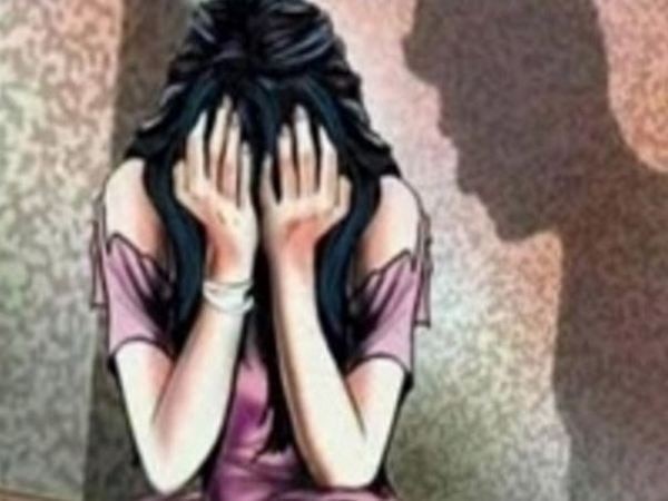 Minor girl allegedly molested in Mumbai, case registered Minor girl allegedly molested in Mumbai, case registered