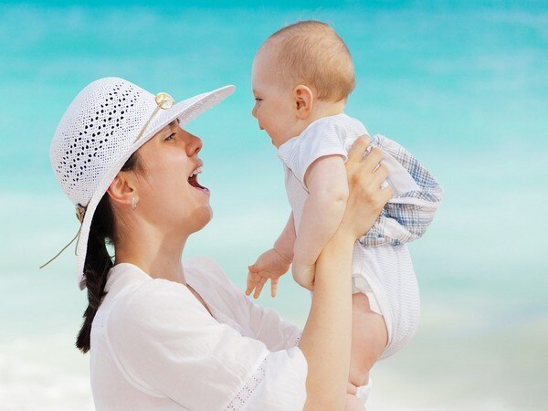 Twelve tips for a healthy motherhood Twelve tips for a healthy motherhood