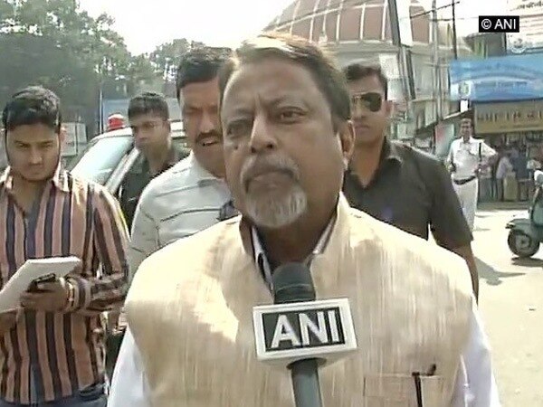 Phone tapping row:?Delhi HC disposes of Mukul Roy's plea Phone tapping row:?Delhi HC disposes of Mukul Roy's plea