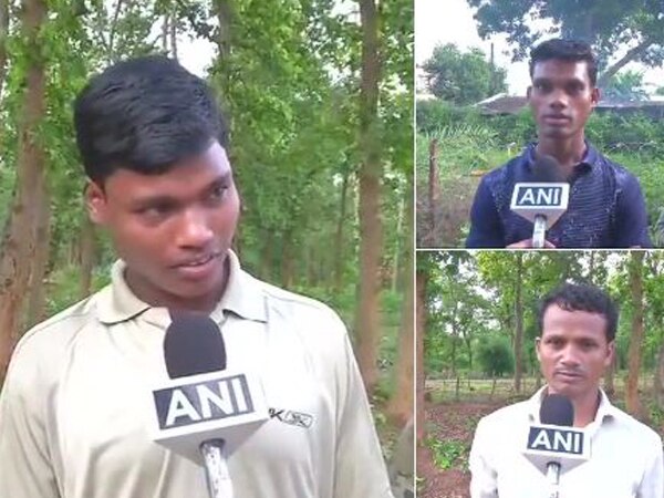 Chhattisgarh: 3 Naxals surrender before security forces Chhattisgarh: 3 Naxals surrender before security forces