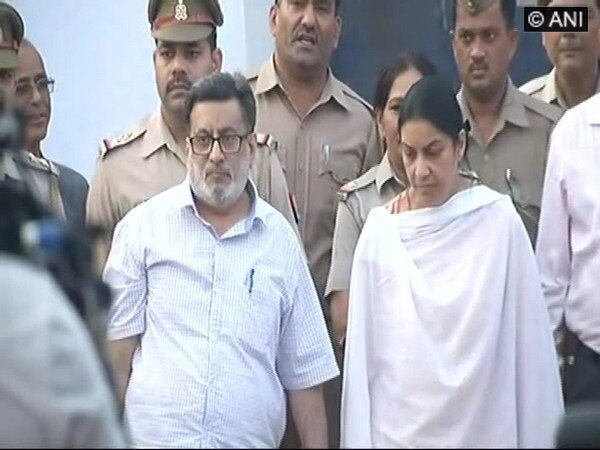 Aarushi murder case: Nupur, Rajesh Talwar finally walk free Aarushi murder case: Nupur, Rajesh Talwar finally walk free