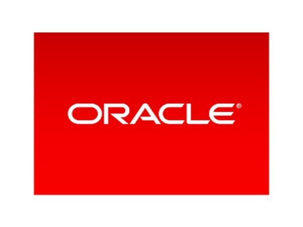 Oracle protects customers with industry's strongest and most comprehensive cloud guarantee Oracle protects customers with industry's strongest and most comprehensive cloud guarantee