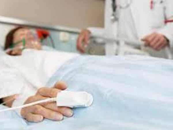 Eye of comatose patient nibbled by rat Eye of comatose patient nibbled by rat Eye of comatose patient nibbled by rat