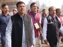 Dharmendra Pradhan joins Jain Guru on \'Ahinsa Yatra\'