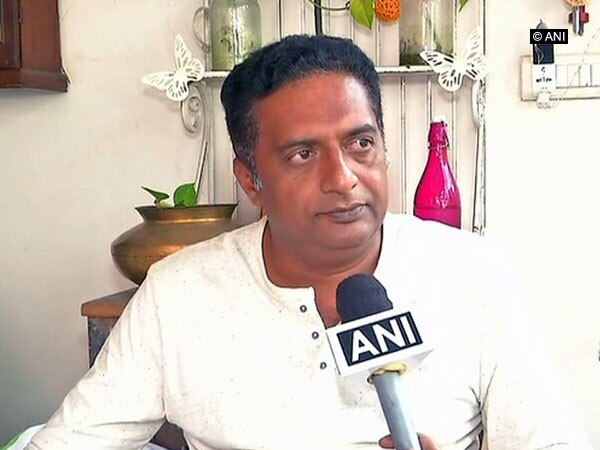 My voice becomes stronger: Prakash Raj on 'Gauri Lankesh killers planning to kill him' report My voice becomes stronger: Prakash Raj on 'Gauri Lankesh killers planning to kill him' report