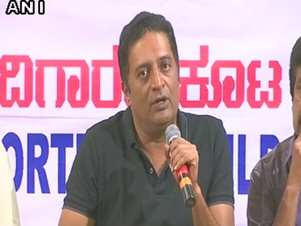 Actors joining politics disastrous for India: Prakash Raj Actors joining politics disastrous for India: Prakash Raj