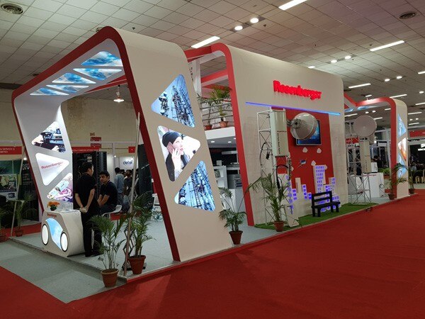 Rosenberger showcases 5G technology solutions at IMC 2017