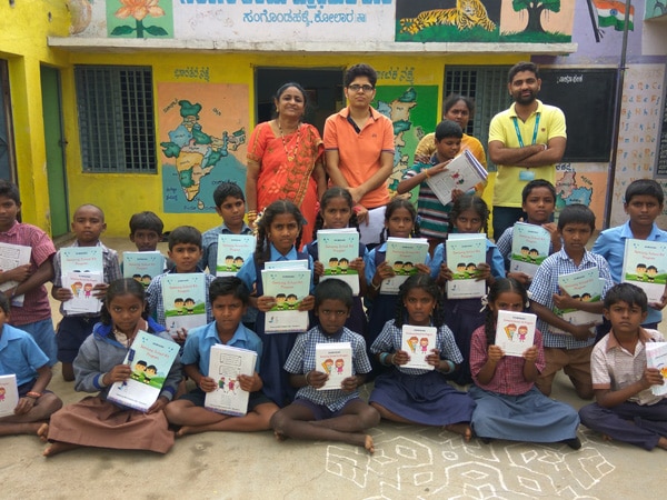 Samsung India partners with K'taka Government to donate stationery Samsung India partners with K'taka Government to donate stationery