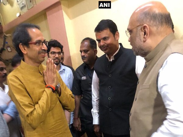 Amit Shah meets Uddav Thackeray Amit Shah meets Uddav Thackeray