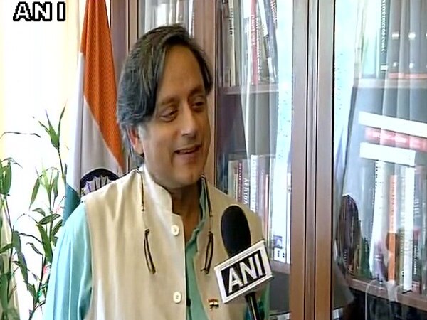 Congress Shashi Tharoor hails Sushma Swaraj's 'strong' reply to Pakistan Congress Shashi Tharoor hails Sushma Swaraj's 'strong' reply to Pakistan